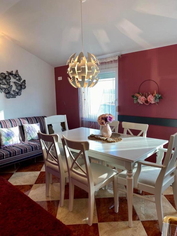 Apartman Silvija Crikvenica Exterior foto